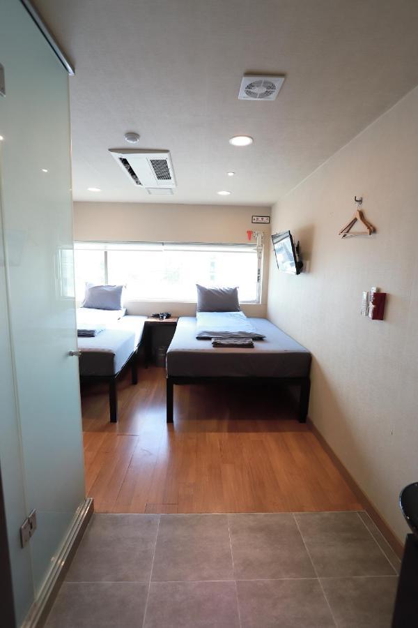 Seoul N Hostel ภายนอก รูปภาพ